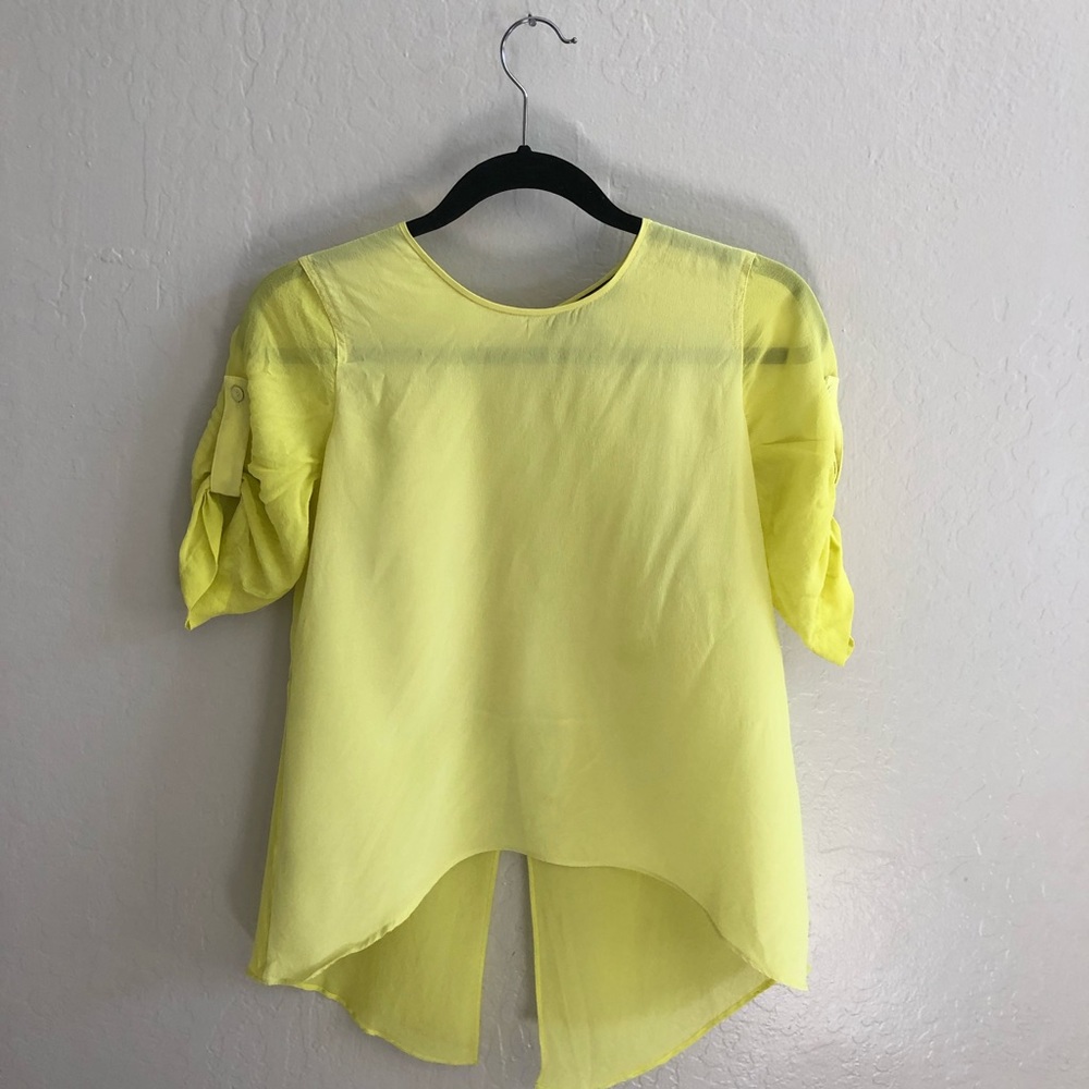 BCBG Short sleeve top